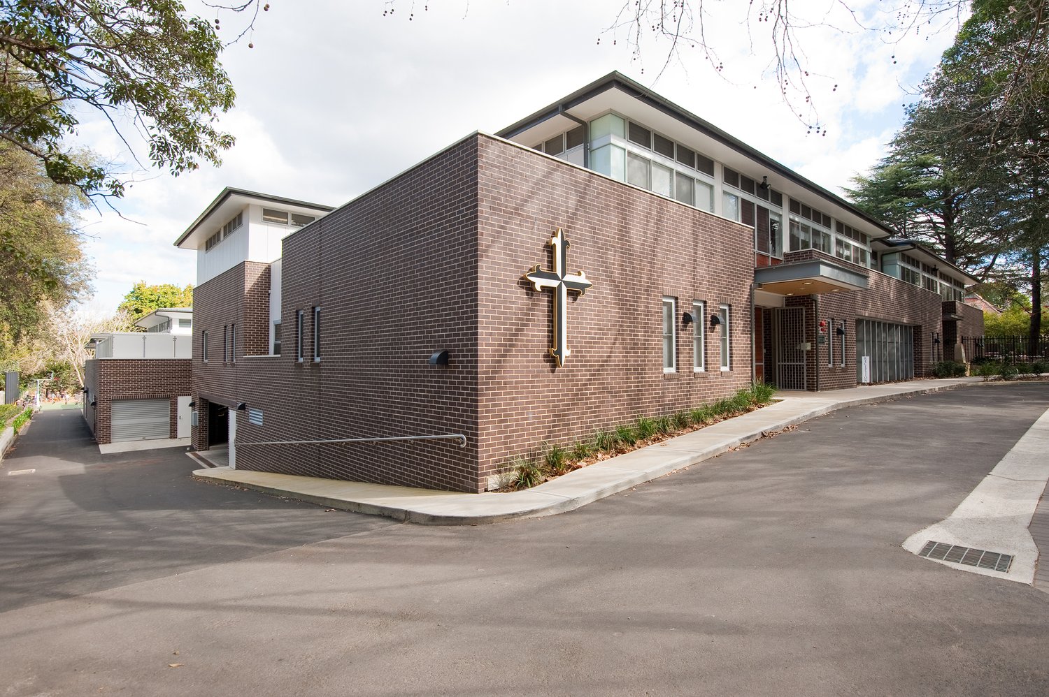 Prouille Primary School — structural works